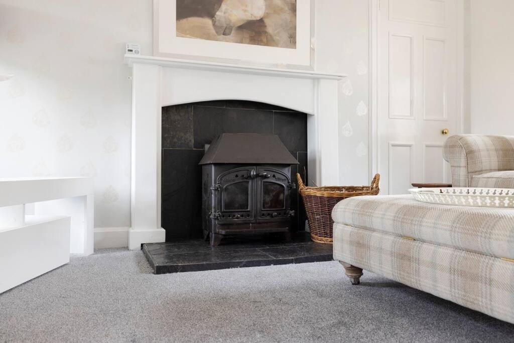Two Bedroom Country Cottage With Parking Musselburgh Buitenkant foto